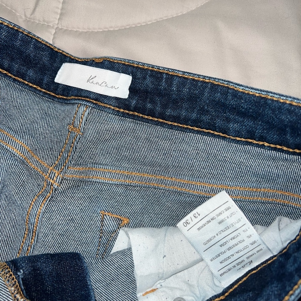 “Kancan” blue jeans